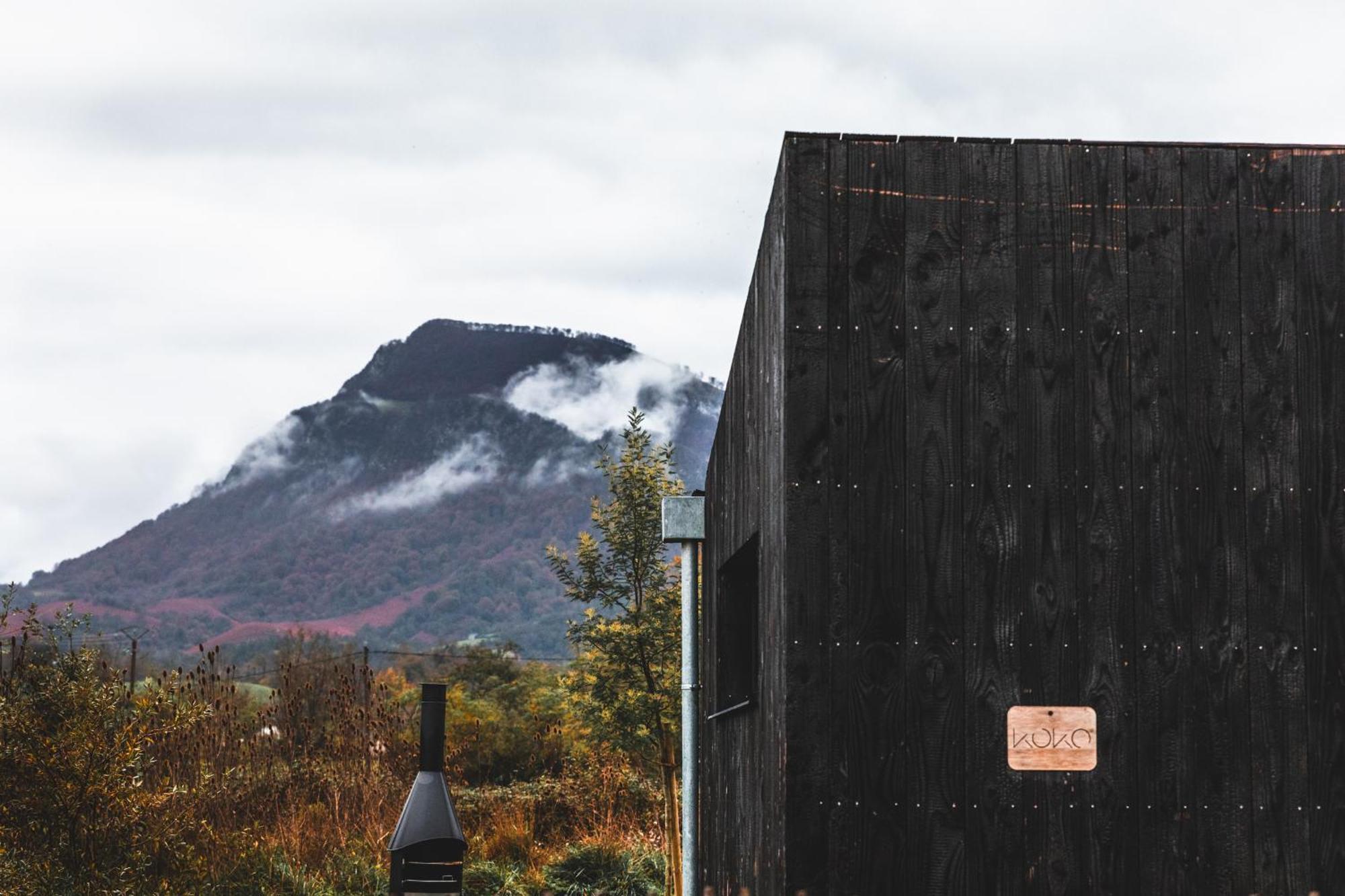 Kokoni K-Banes Posees Arette Exteriör bild